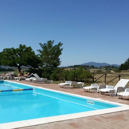 Agritur Villa Osvaldo Castiglione Del Lago Perugia Colazione Piscina Acqua Salata Bagian luar foto